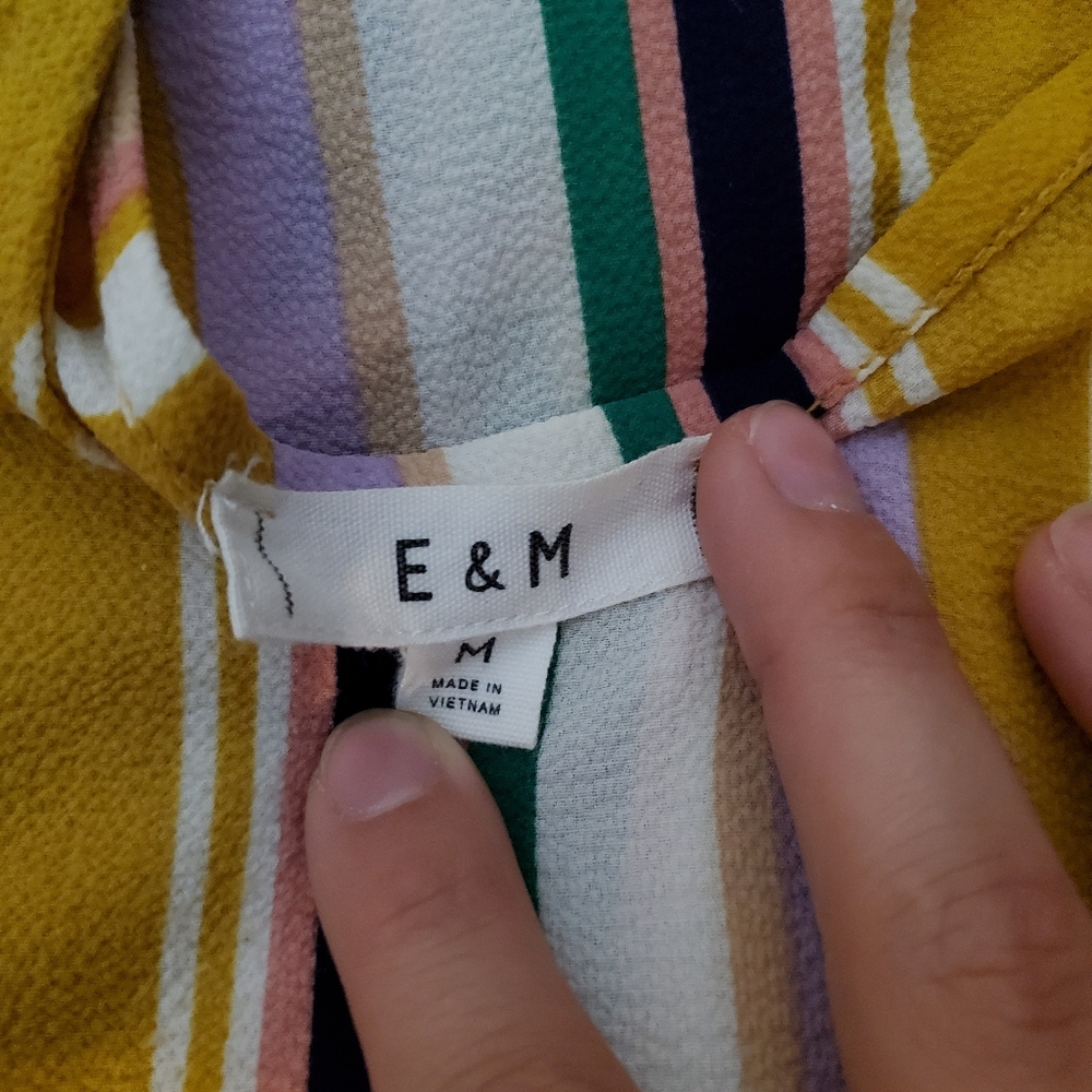 Striped Tank Top - Picture 4 of 4